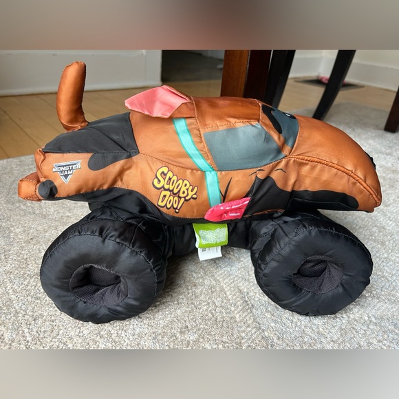 Monster Jam Other - Scooby-Doo Monster Jam Plush Truck